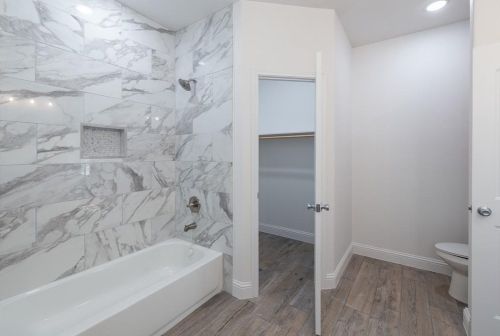 5565 Justine Pl, Fort Worth TX  76126-6353 exterior