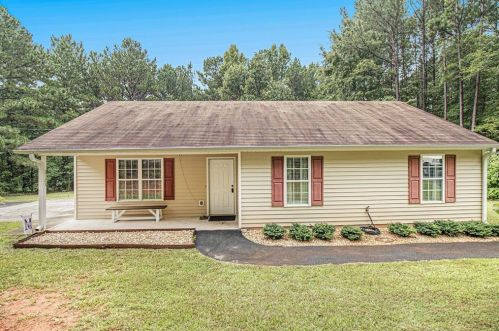 2123 Rocky Plains Rd, Porterdale, GA 30016-5149
