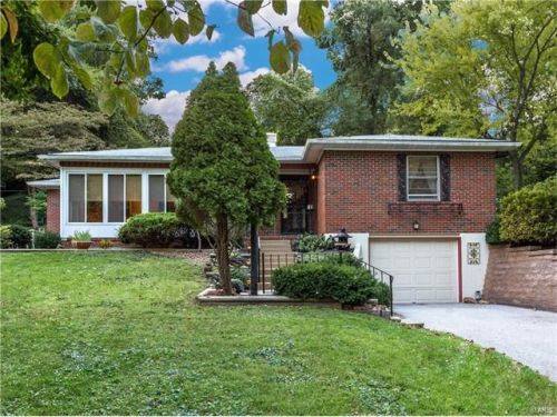 3 Briarcliffe Dr, Collinsville, IL 62234-2913