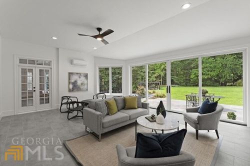 10520 Montclair Way, Duluth GA  30097-1840 exterior