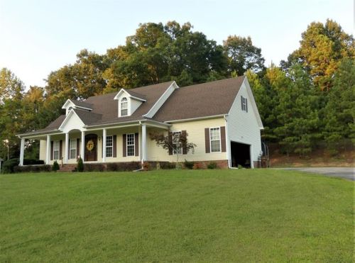 332 Tiffany Nicole Ln, Lexington, TN 38351-4157