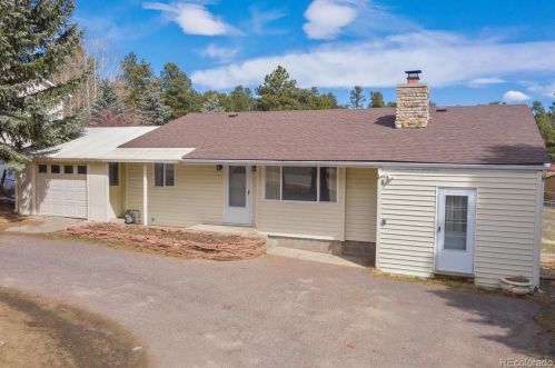 5165 Hatch Dr, Lakewood CO 80439 exterior