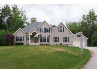 111 Sampson Rd, Rochester, NH 03867-4292