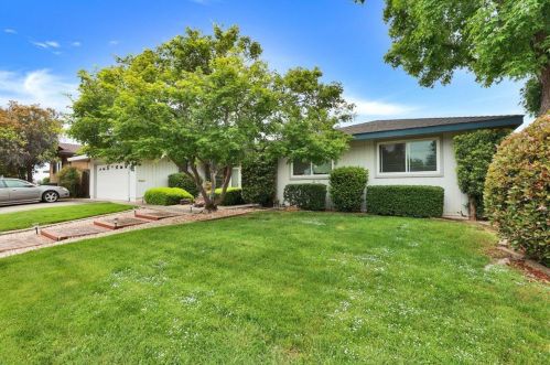 8242 Treecrest Ave, Fair Oaks, CA 95628-2740