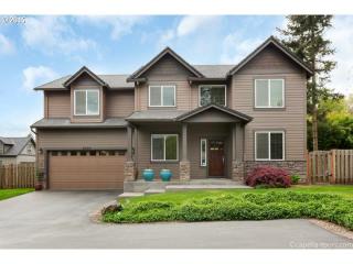 4560 Taylors Ferry Rd, Portland, OR 97219-5259