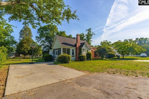 620 Michaelmas Ave, Cayce-West Columbia, SC 29033-4005