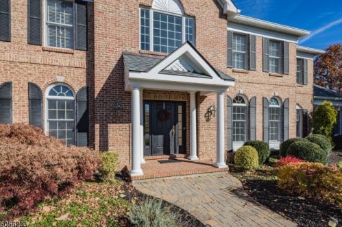 45 Gaitway Dr, Montgomery, NJ 08558-2243