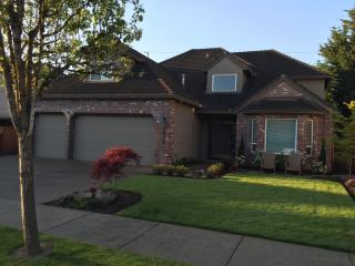 19770 56th Ct, Tualatin OR  97062-9706 exterior