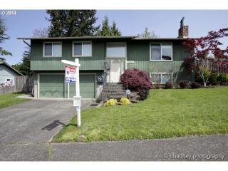 2050 Lillyben Ave, Damascus OR  97080 exterior