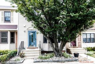 8612 Western Oak Dr, Springfield, VA 22153-3555
