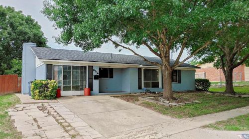 6214 Dodson Ter, Fort Worth, TX 76135-1709
