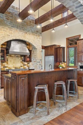 17837 Flagler Dr, Austin TX  78738-7630 exterior