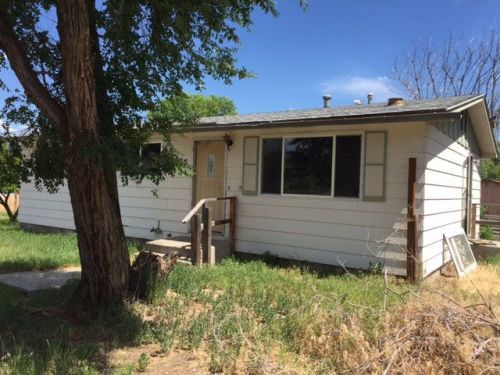 405 Lombard St, Baker, ID 83467-3920