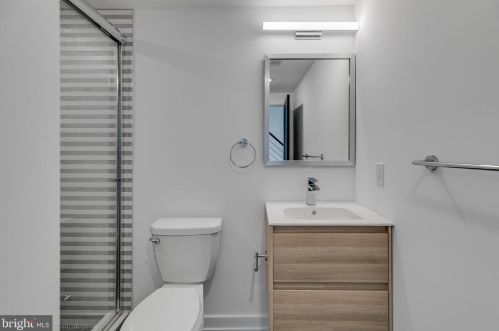 526 24th St, Philadelphia PA  19146-1054 exterior