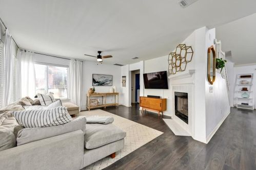 14713 Bescott Dr, Austin TX  78728-5728 exterior