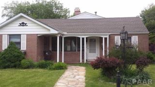 3611 Twelve Oaks Dr, Peoria IL  61604-1314 exterior
