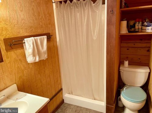 777 Evergreen Farms Dr, Wardensville WV 26851-8539 exterior