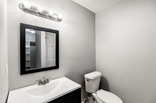 4512 Wabash Ave, Fort Worth TX  76109-2245 exterior