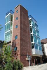 1004 1st St, Champaign IL  61820-6761 exterior