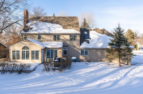 13606 Duluth Dr, Saint Paul MN 55124-8797 exterior