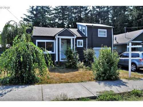 21744 Ash St, Damascus, OR 97030