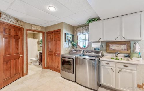 416 Prairieview Pkwy, Pingree Grove IL  60140-9626 exterior