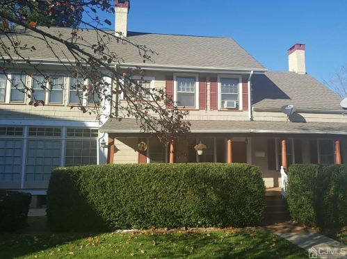 260 River Rd, Piscataway, NJ 08854-3506