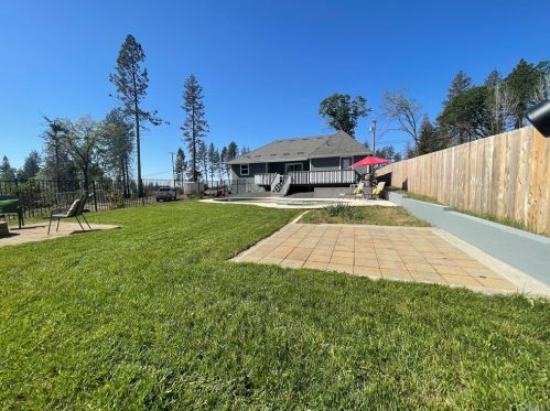 6286 Harvey Rd, Paradise CA 95969-3467 exterior