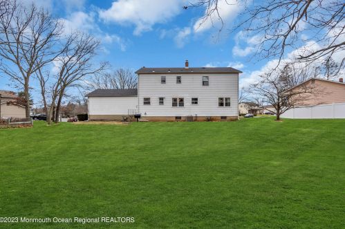 24 Brunswick Dr, Wall Township NJ  07731-1723 exterior