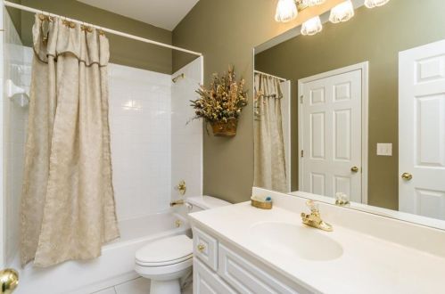 5009 Happy Hollow Rd, Atlanta GA  30360-1649 exterior