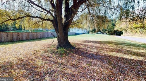 3332 Mountain Rd, Wardensville WV 26851-8279 exterior