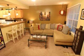 1433 Middleborough Ct, Murfreesboro, TN 37130-1830