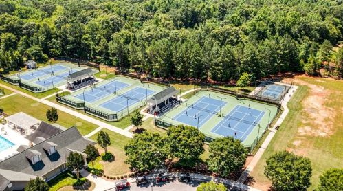 4112 Links Blvd, Jefferson GA  30549-8826 exterior