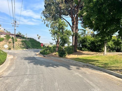 4750 Mariposa Dr, San Bernardino, CA 92404-1430