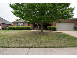 1303 Oriole Ave, Rogers, AR 72756-1949