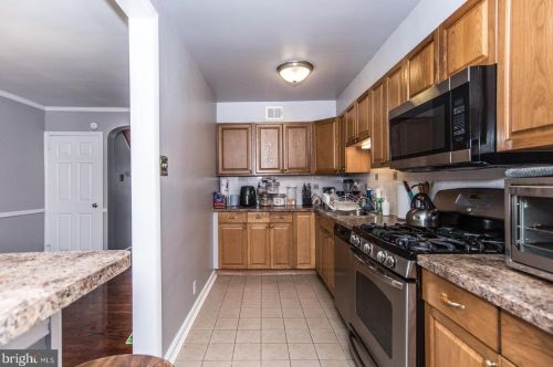 149 Fariston Dr, Philadelphia PA 19120-1008 exterior