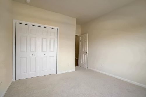 120 Reston Ct, Sycamore IL  60178-3000 exterior