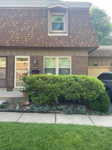 11846 Sologne Ct, Hazelwood, MO 63043-1509