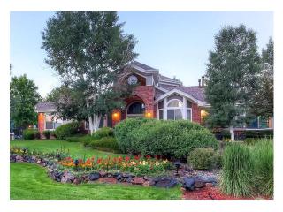 650 Dahlia Cir, Denver CO  80246-1336 exterior