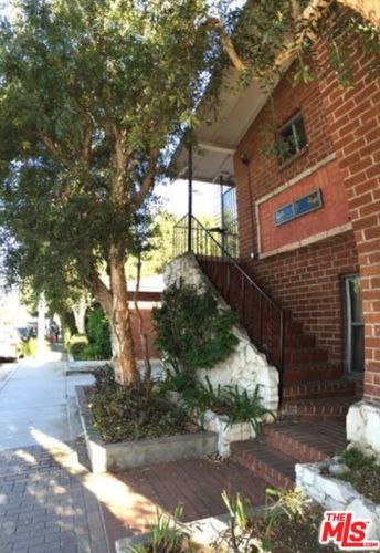 2033 Cloverfield Blvd, Santa Monica CA  90404-5124 exterior