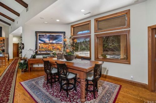 1559 Heather Ln, Riverside CA exterior