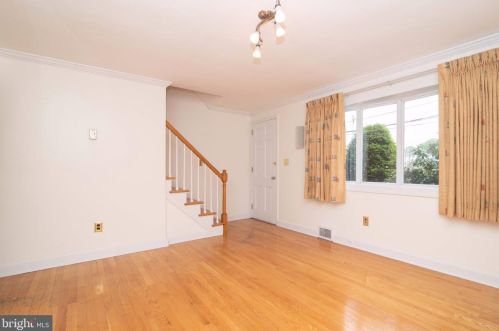 2556 Whitehorse Mercerville Rd, Trenton, NJ 08619-1813