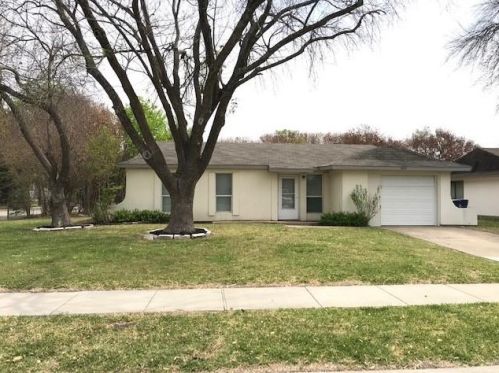 1601 Meridian Way, Garland TX  75040-5357 exterior