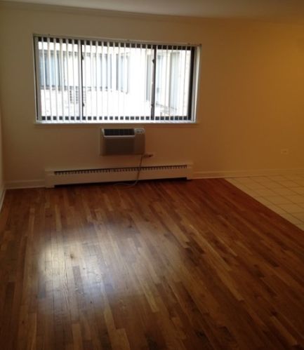 5423 Winthrop Ave, Chicago, IL 60640-1747