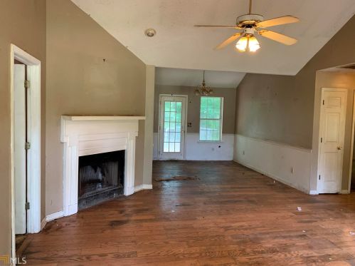 1905 Bottoms Rd, Concord, GA 30206-2603