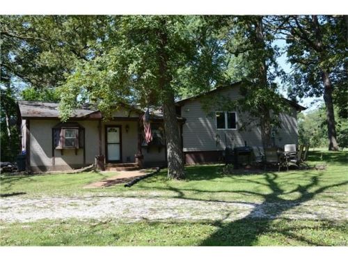 4476 Knab Rd, Smithton, IL 62285-3602