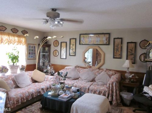 1420 Friedrich Ln, Oxnard, CA 93033-4247