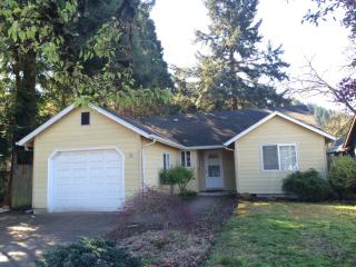 5997 A St, Springfield, OR 97478-5482