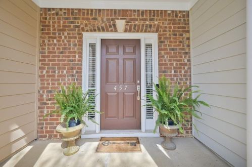 457 Mountain View Ln, Holly Springs, GA 30188-5159