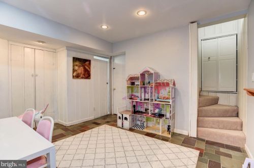 200 Franklin Ave, Silver Spring MD 20901-3444 exterior